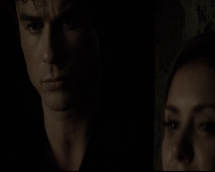 VampireDiariesWorld-dot-nl_6x01IllRemember1850.jpg