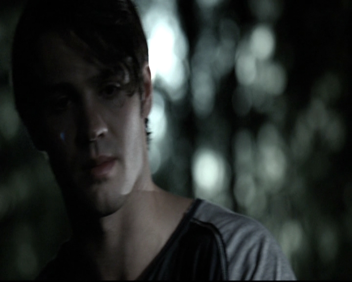 VampireDiariesWorld-dot-nl_6x01IllRemember2031.jpg