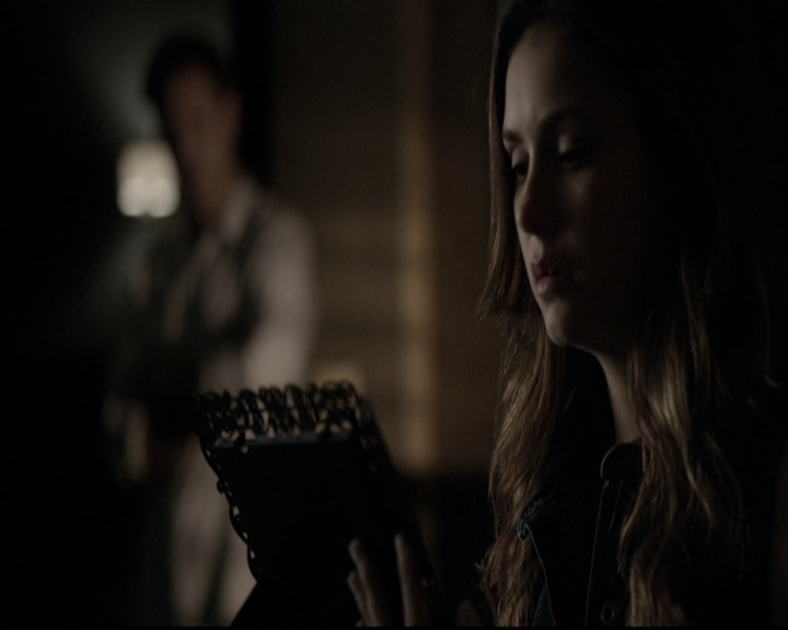 VampireDiariesWorld-dot-nl_6x01IllRemember2082.jpg