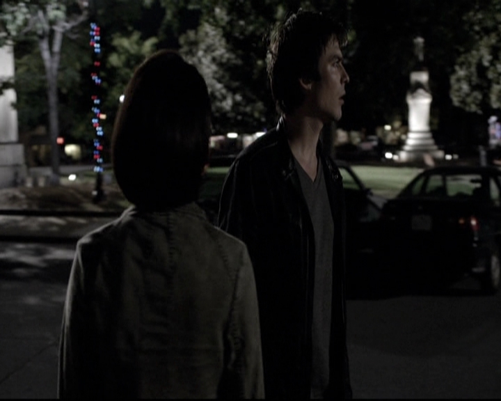 VampireDiariesWorld-dot-nl_6x02YellowLedbetter0110.jpg