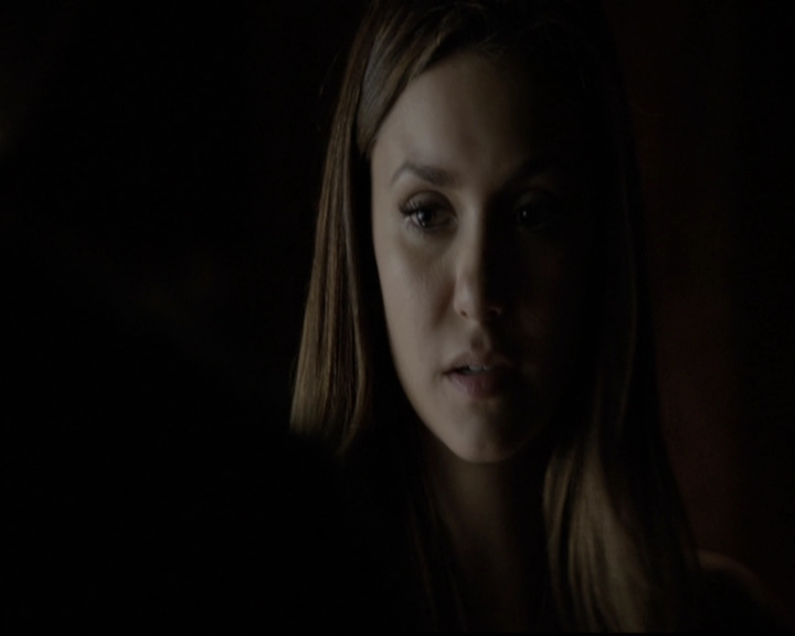 VampireDiariesWorld-dot-nl_6x02YellowLedbetter1311.jpg