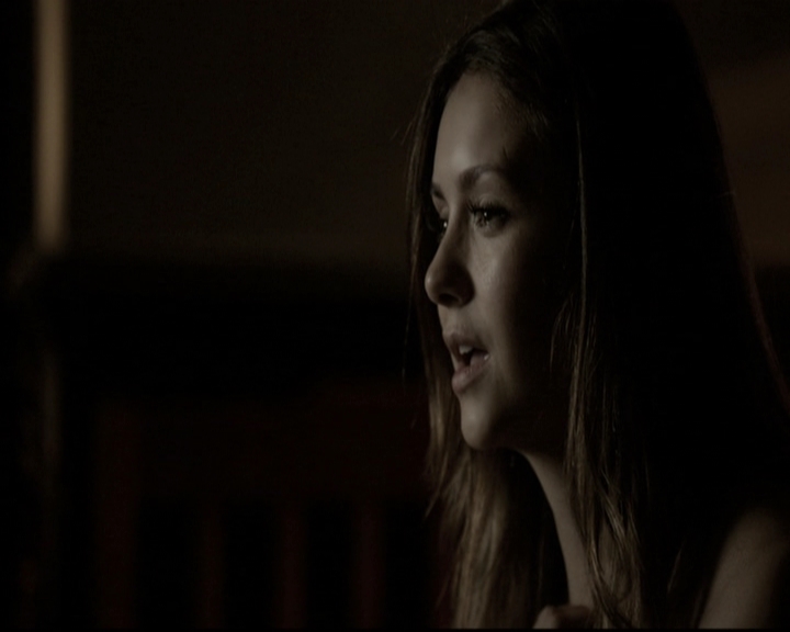 VampireDiariesWorld-dot-nl_6x02YellowLedbetter1822.jpg