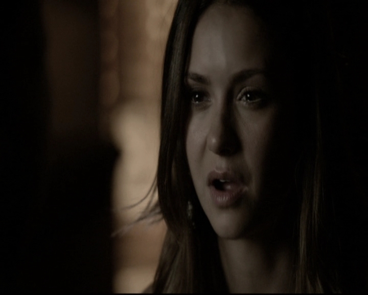 VampireDiariesWorld-dot-nl_6x02YellowLedbetter1898.jpg