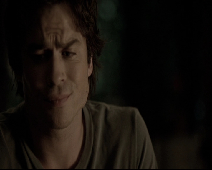 VampireDiariesWorld-dot-nl_6x02YellowLedbetter2313.jpg