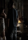 VampireDiariesWorld-dot-nl_6x02YellowLedbetter1254.jpg