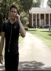 VampireDiariesWorld-dot-nl_6x02YellowLedbetter2158.jpg