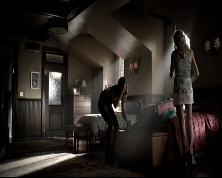 VampireDiariesWorld-dot-nl_6x03WelcomeToParadise0108.jpg