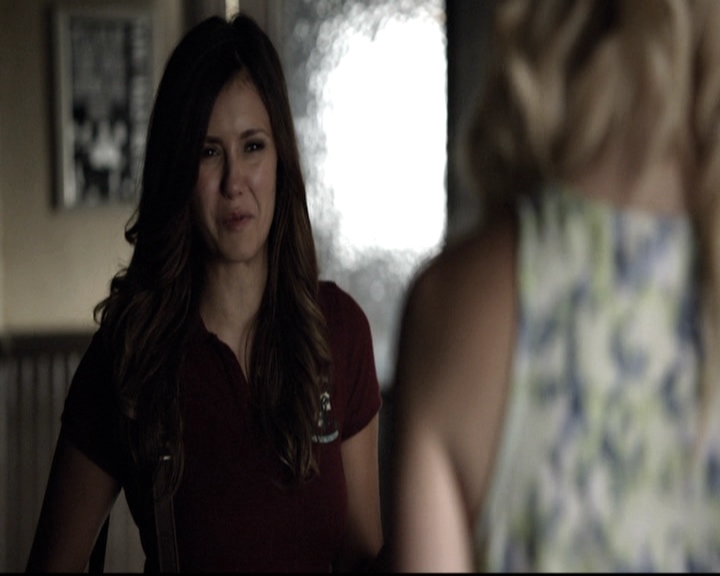 VampireDiariesWorld-dot-nl_6x03WelcomeToParadise0119.jpg