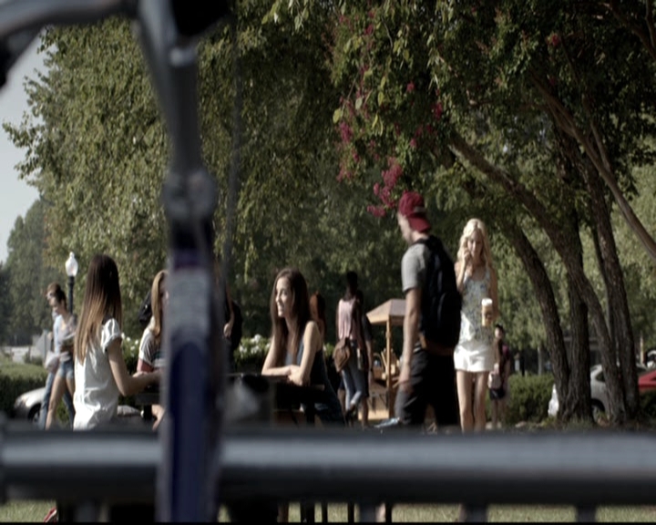 VampireDiariesWorld-dot-nl_6x03WelcomeToParadise0199.jpg