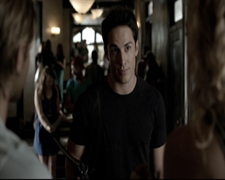 VampireDiariesWorld-dot-nl_6x03WelcomeToParadise0301.jpg