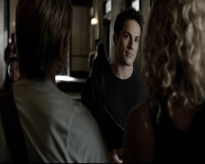 VampireDiariesWorld-dot-nl_6x03WelcomeToParadise0310.jpg