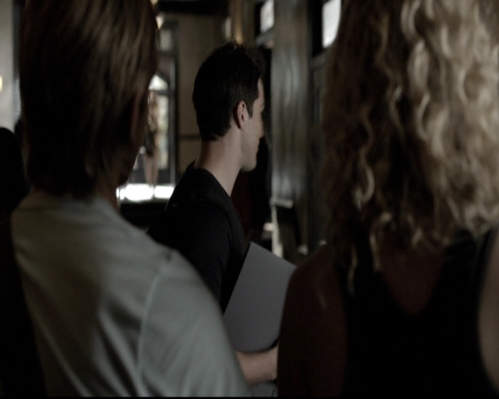 VampireDiariesWorld-dot-nl_6x03WelcomeToParadise0311.jpg