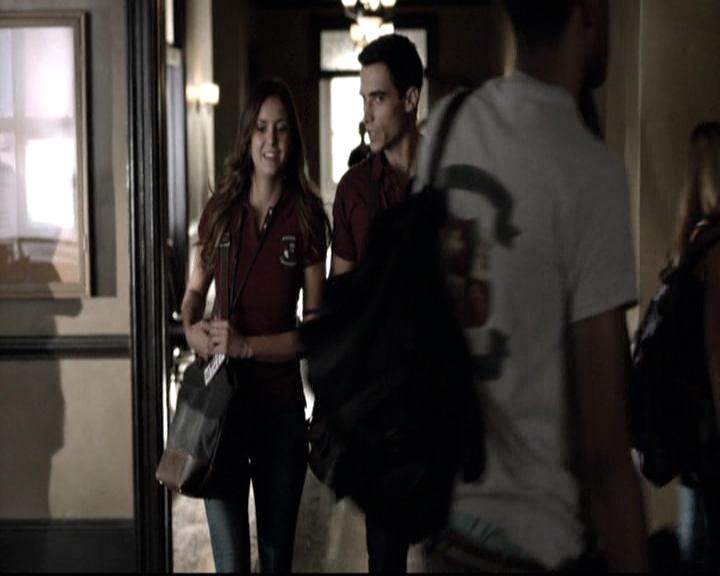 VampireDiariesWorld-dot-nl_6x03WelcomeToParadise0327.jpg