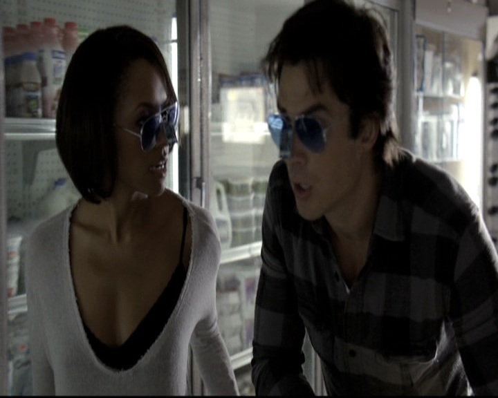 VampireDiariesWorld-dot-nl_6x03WelcomeToParadise0421.jpg