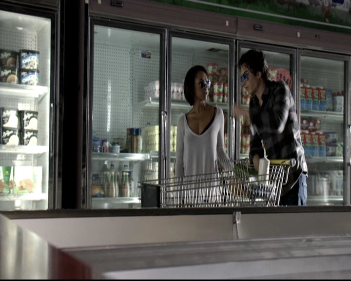 VampireDiariesWorld-dot-nl_6x03WelcomeToParadise0424.jpg