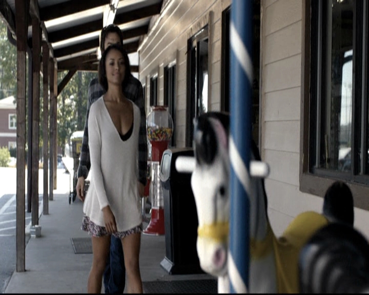 VampireDiariesWorld-dot-nl_6x03WelcomeToParadise0471.jpg