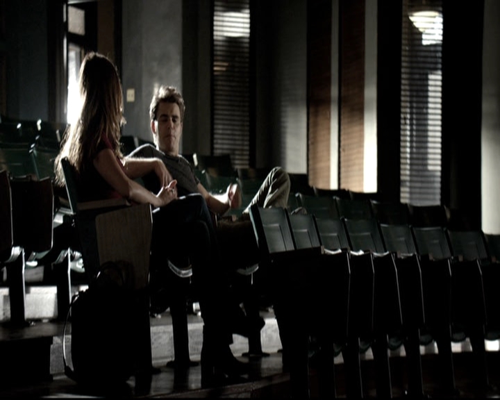 VampireDiariesWorld-dot-nl_6x03WelcomeToParadise0503.jpg