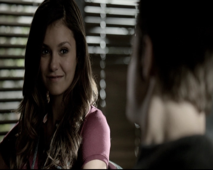 VampireDiariesWorld-dot-nl_6x03WelcomeToParadise0505.jpg