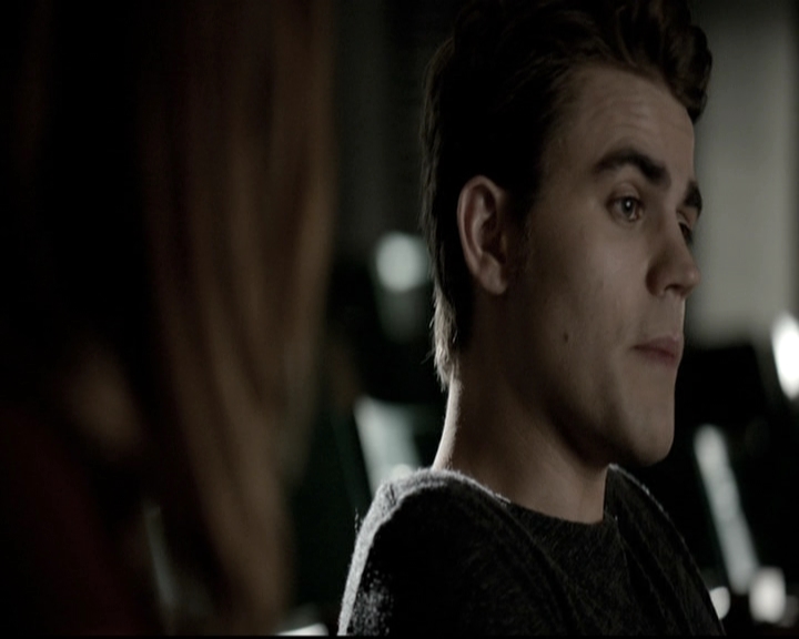 VampireDiariesWorld-dot-nl_6x03WelcomeToParadise0511.jpg