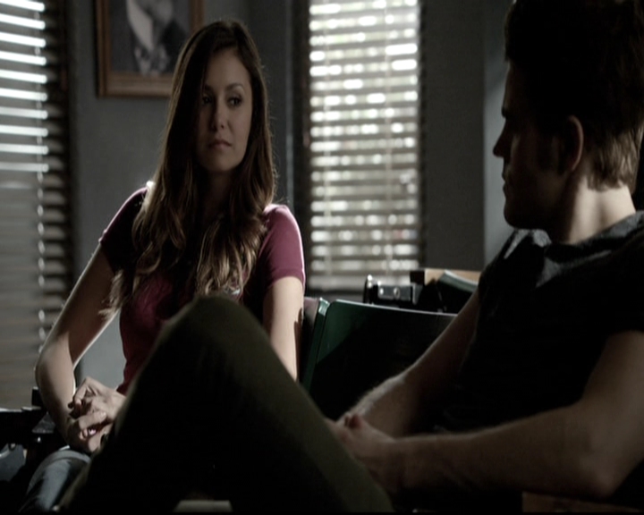 VampireDiariesWorld-dot-nl_6x03WelcomeToParadise0520.jpg