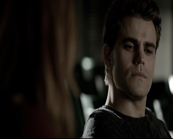 VampireDiariesWorld-dot-nl_6x03WelcomeToParadise0522.jpg