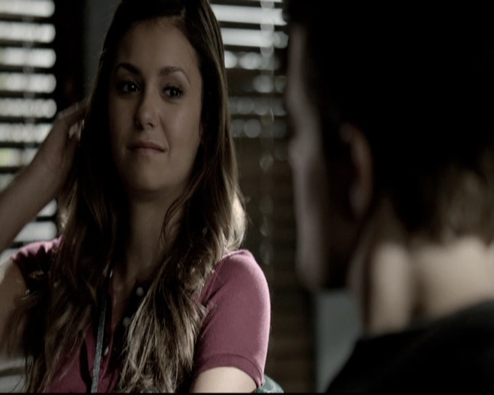 VampireDiariesWorld-dot-nl_6x03WelcomeToParadise0529.jpg