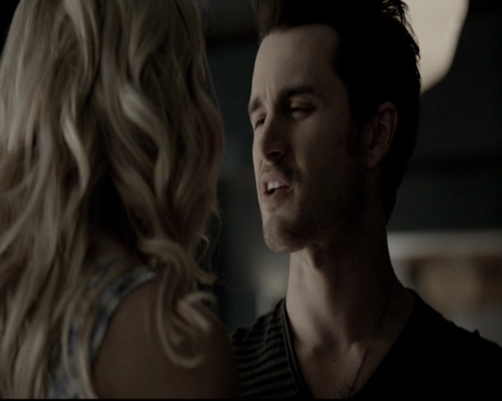 VampireDiariesWorld-dot-nl_6x03WelcomeToParadise0671.jpg