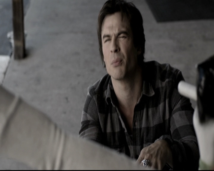 VampireDiariesWorld-dot-nl_6x03WelcomeToParadise0701.jpg