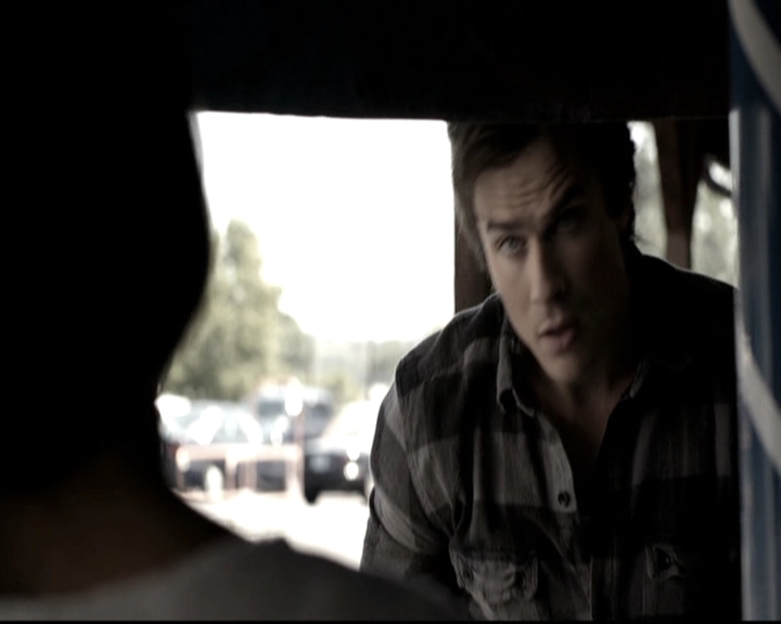 VampireDiariesWorld-dot-nl_6x03WelcomeToParadise0723.jpg