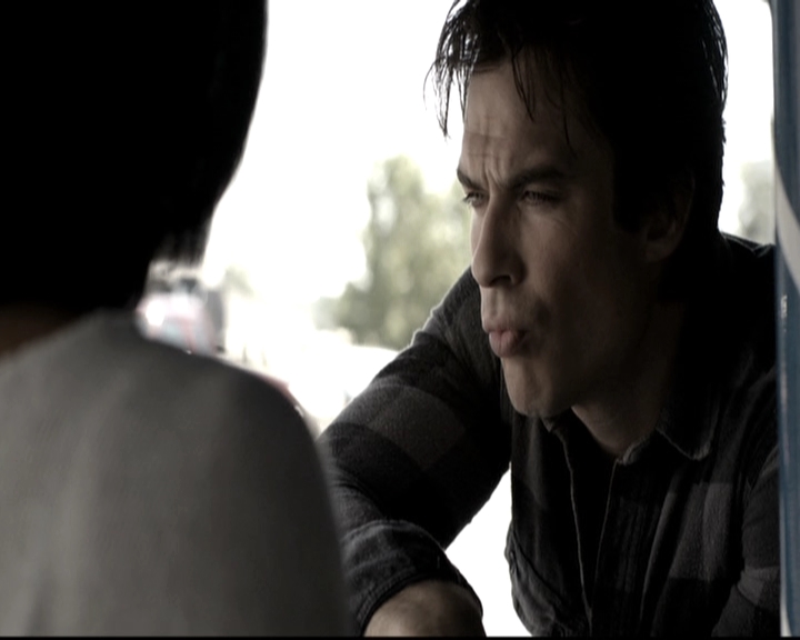 VampireDiariesWorld-dot-nl_6x03WelcomeToParadise0727.jpg