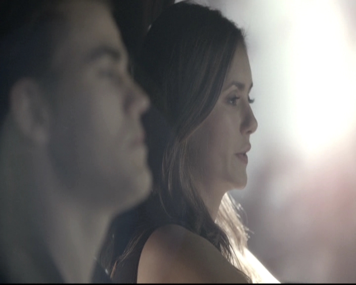 VampireDiariesWorld-dot-nl_6x03WelcomeToParadise0760.jpg