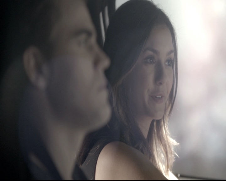 VampireDiariesWorld-dot-nl_6x03WelcomeToParadise0762.jpg