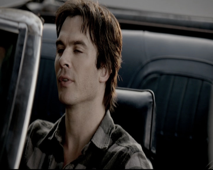 VampireDiariesWorld-dot-nl_6x03WelcomeToParadise0810.jpg