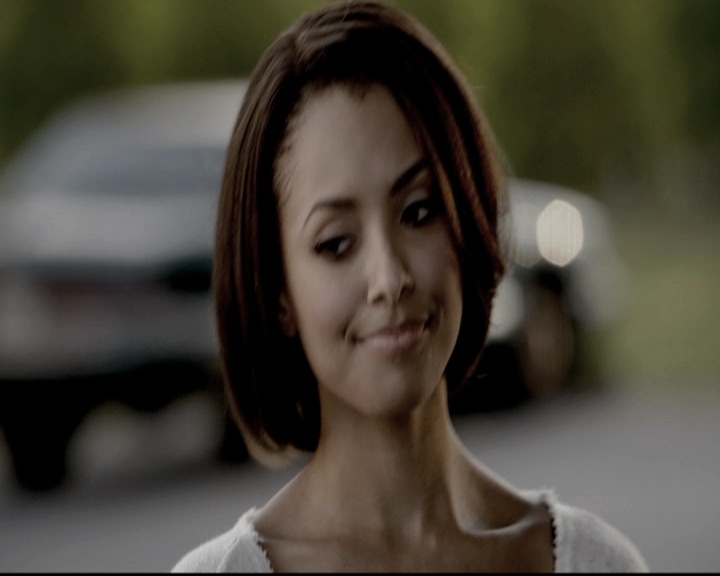 VampireDiariesWorld-dot-nl_6x03WelcomeToParadise0829.jpg