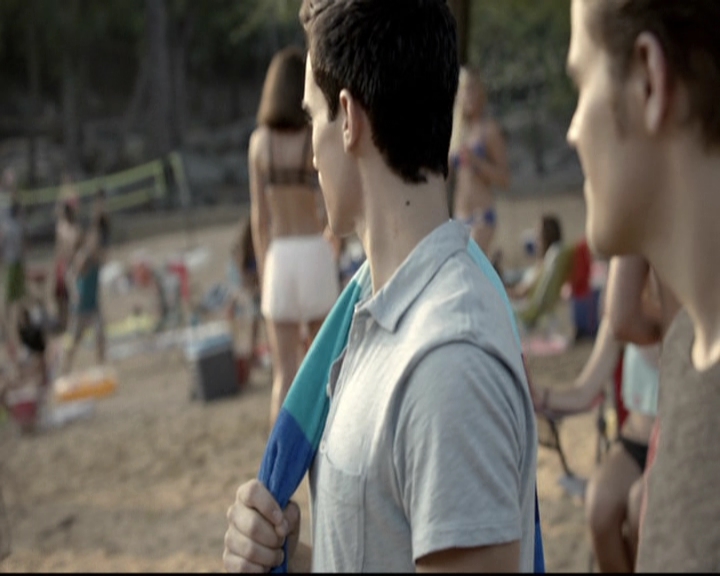 VampireDiariesWorld-dot-nl_6x03WelcomeToParadise0899.jpg