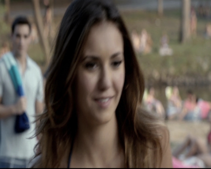 VampireDiariesWorld-dot-nl_6x03WelcomeToParadise0901.jpg