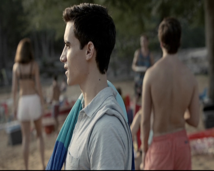 VampireDiariesWorld-dot-nl_6x03WelcomeToParadise0918.jpg