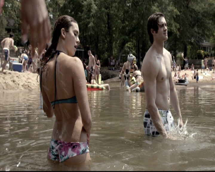 VampireDiariesWorld-dot-nl_6x03WelcomeToParadise0944.jpg