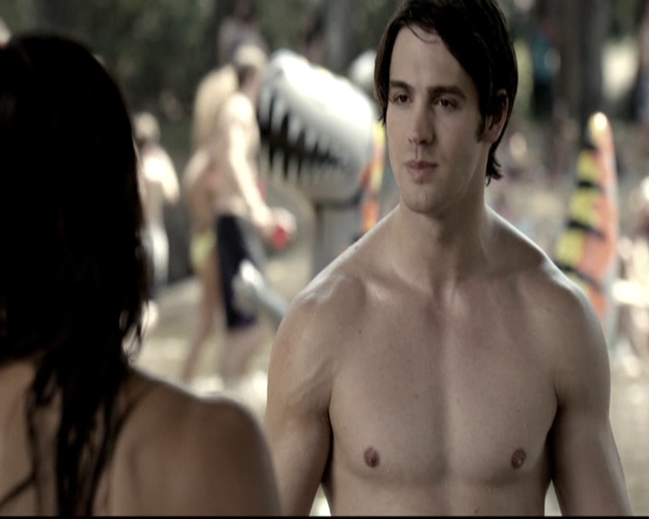 VampireDiariesWorld-dot-nl_6x03WelcomeToParadise0951.jpg