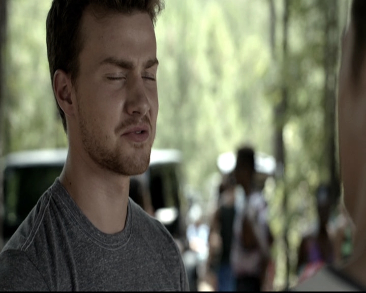 VampireDiariesWorld-dot-nl_6x03WelcomeToParadise0978.jpg