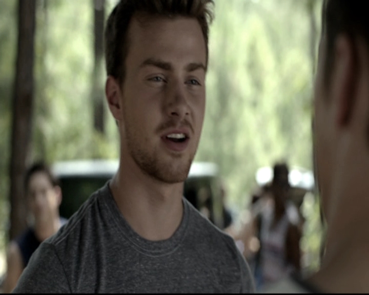 VampireDiariesWorld-dot-nl_6x03WelcomeToParadise0979.jpg