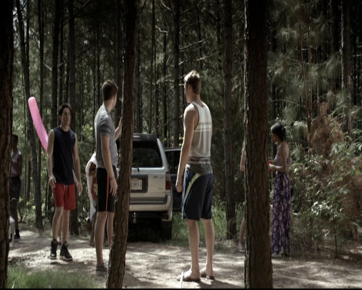 VampireDiariesWorld-dot-nl_6x03WelcomeToParadise0982.jpg