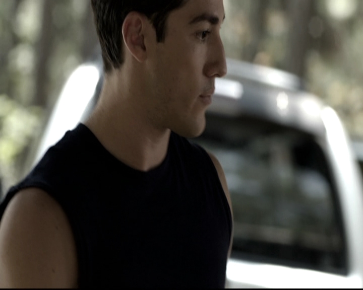 VampireDiariesWorld-dot-nl_6x03WelcomeToParadise0988.jpg