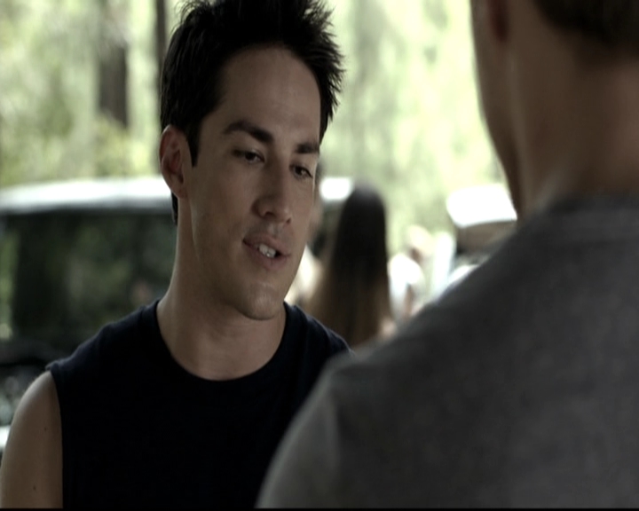 VampireDiariesWorld-dot-nl_6x03WelcomeToParadise0997.jpg