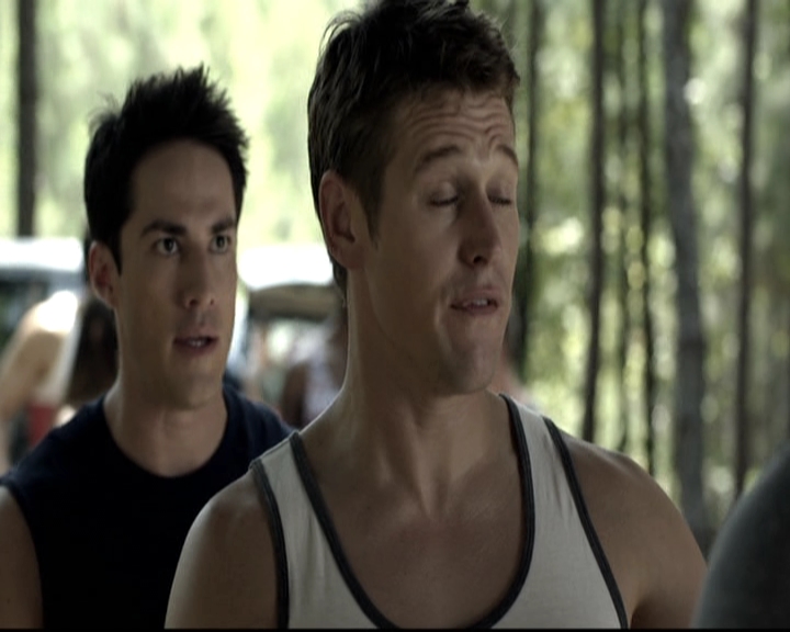 VampireDiariesWorld-dot-nl_6x03WelcomeToParadise1009.jpg