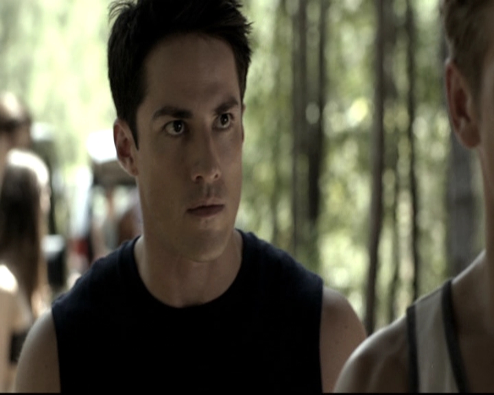 VampireDiariesWorld-dot-nl_6x03WelcomeToParadise1012.jpg