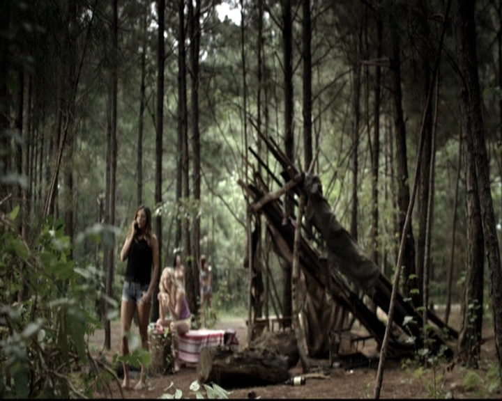 VampireDiariesWorld-dot-nl_6x03WelcomeToParadise1028.jpg