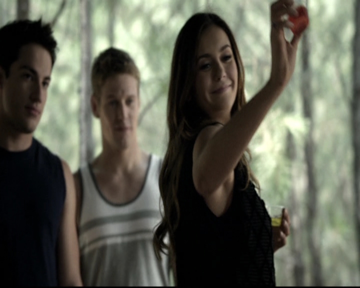 VampireDiariesWorld-dot-nl_6x03WelcomeToParadise1080.jpg