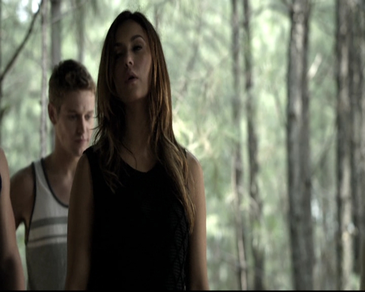 VampireDiariesWorld-dot-nl_6x03WelcomeToParadise1096.jpg