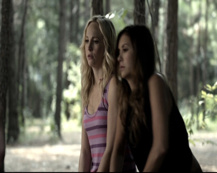 VampireDiariesWorld-dot-nl_6x03WelcomeToParadise1100.jpg